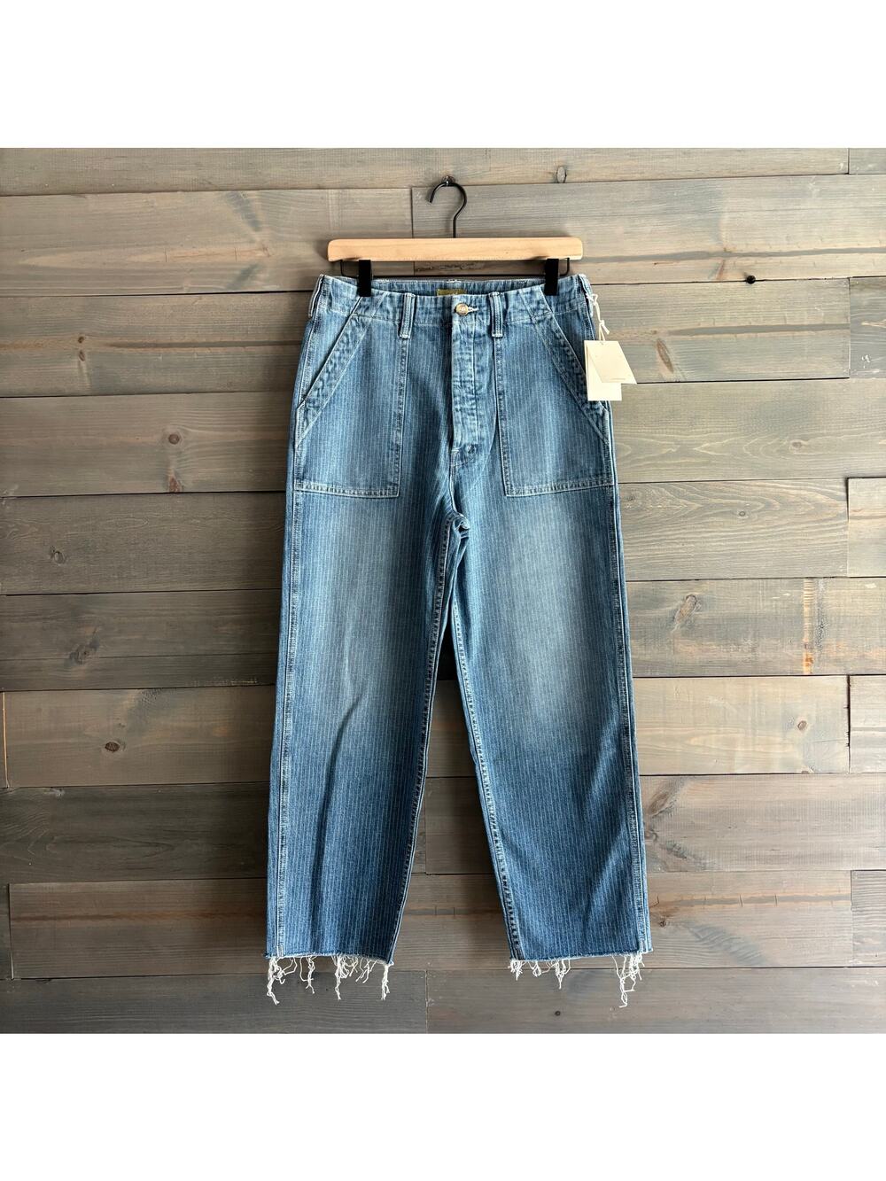 MOTHER | NWT Patch Pkt Private Ankle Fray Wash On the Right Track Sz 26